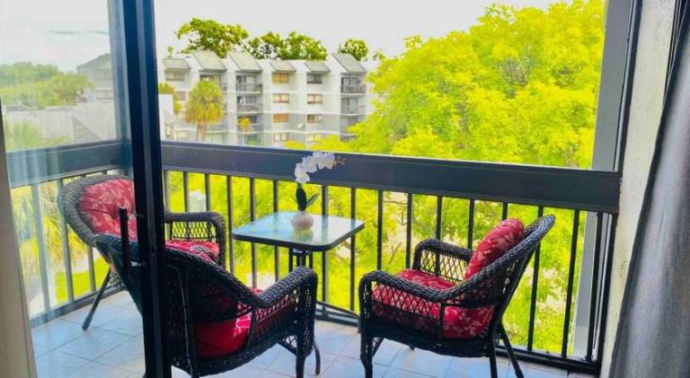 Apartment with 1 room for 4 persons — photo 4