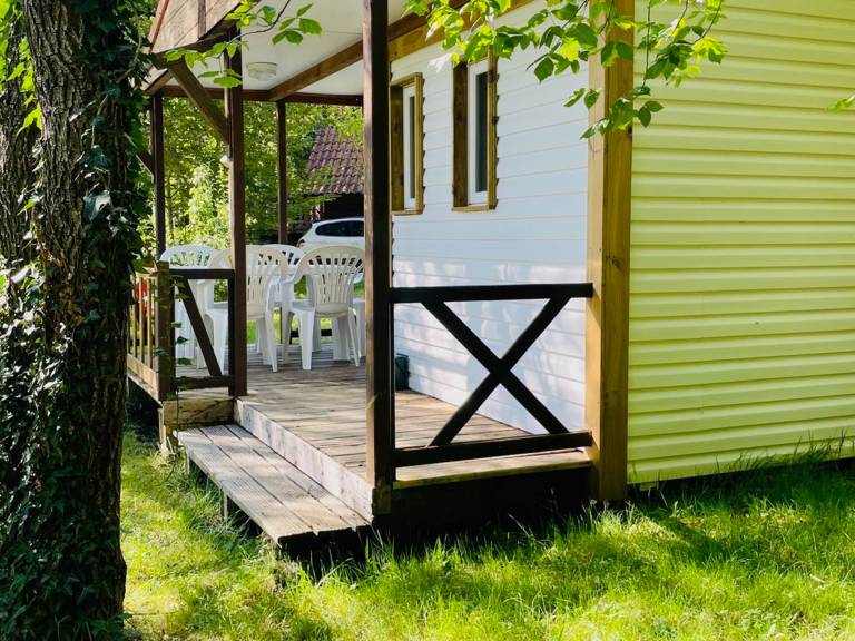 Chalet with pool | Pet-friendly — photo 2