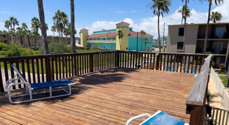 Pleasant vacation home with pool | Close to the beach | Pet-friendly — photo 5