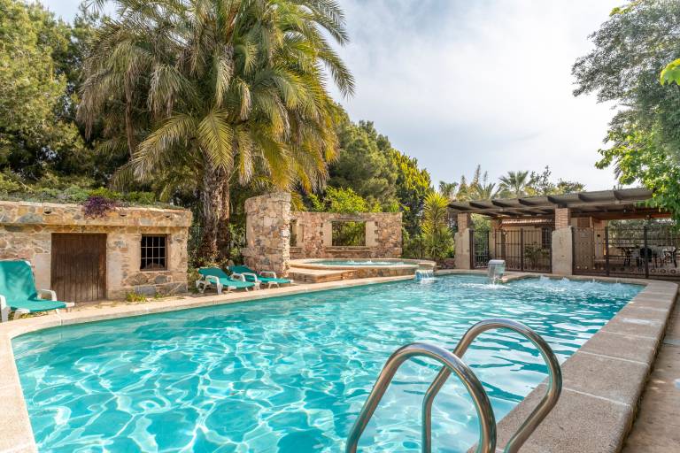 House  Algorfa