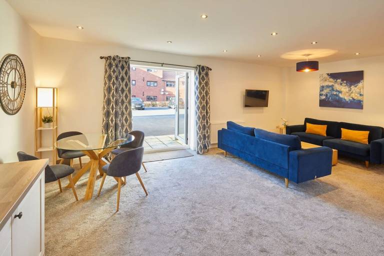 Rental apartment with yard | Sea view — photo 3