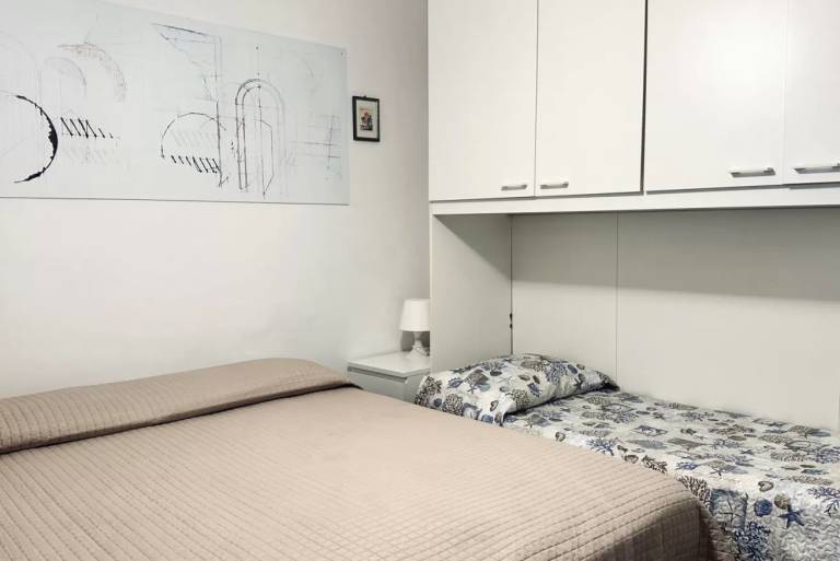 Holiday apartment with 1 room for 4 persons — photo 5