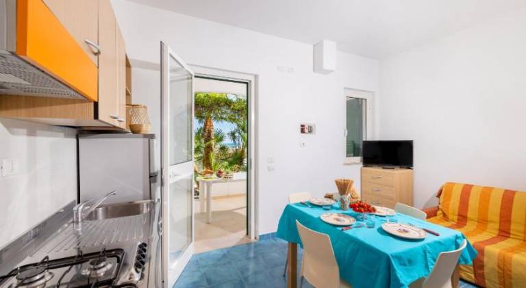 Baia Degli Aranci Suite & Apartments — photo 2