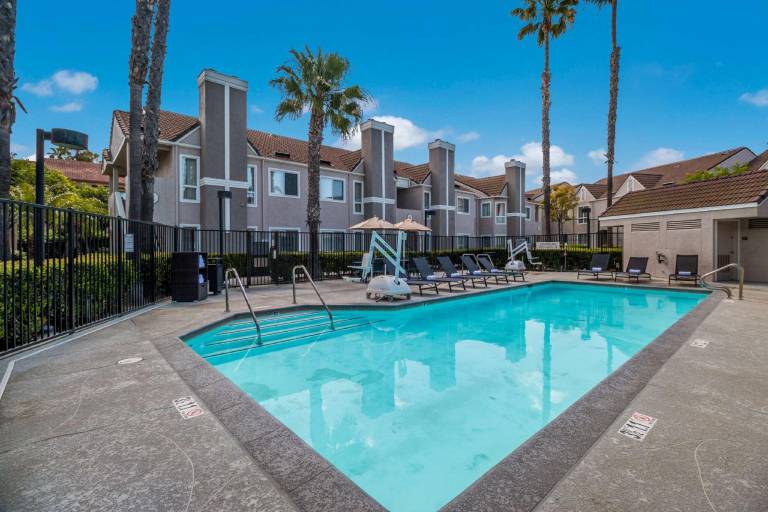 Sonesta ES Suites Huntington Beach Fountain Valley — photo 3