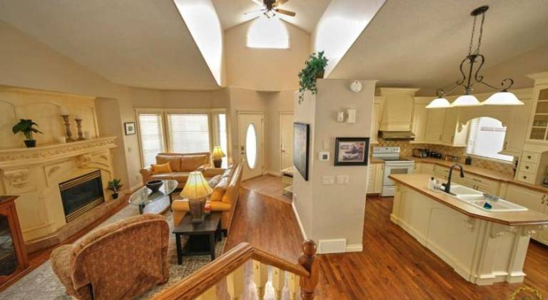Il Veneto Sleeps 8 Cozy Classic Taste of Italy w IR Sauna 3BR2BAC-Air — photo 2