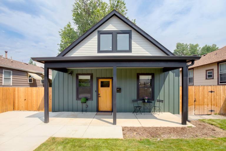 Walk to Med Ctrs & Dtwn Englewood: Modern Home — photo 2