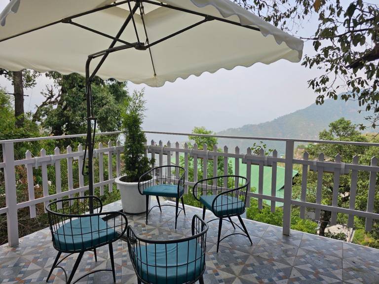 Spacious villa with BBQ & yard | Suitable for remote work | Dogs allowed — photo 4