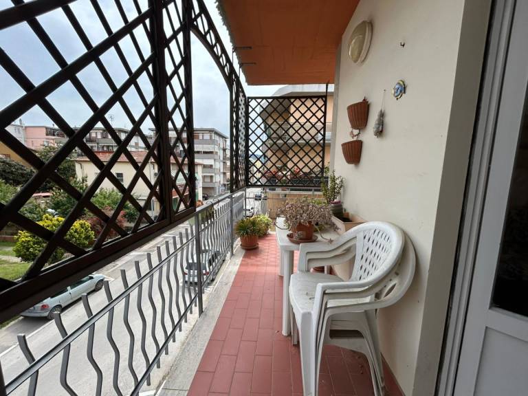 Rental apartment with 2 rooms for 6 persons — photo 4
