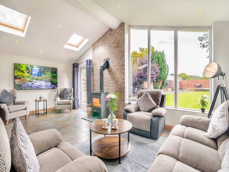 Crynant Countryside Retreat in Neath