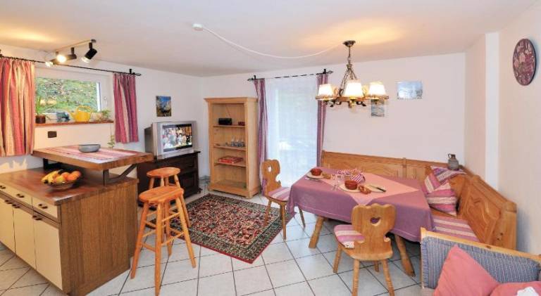 Holiday apartment with pool | Pets allowed — photo 2