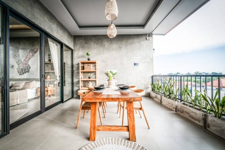 Vacation home with patio, garden & pool | Pet-friendly in Canggu