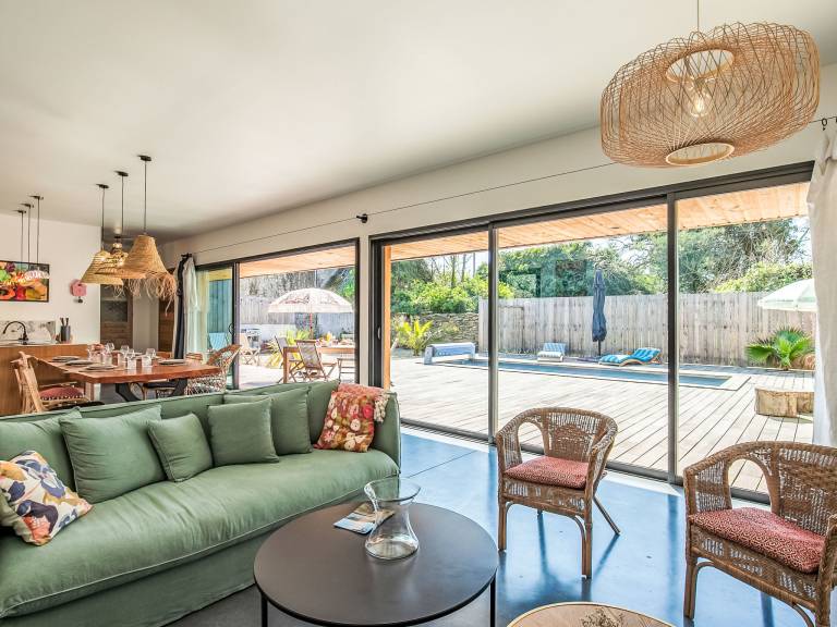 Fully equipped house with terrace, barbeque & private pool | Pets are welcome — photo 2