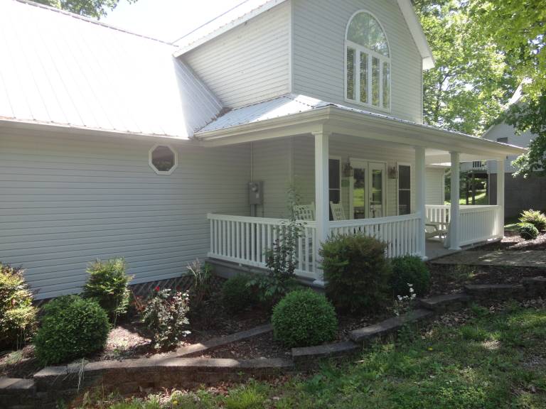 Cabin  Grand Rivers
