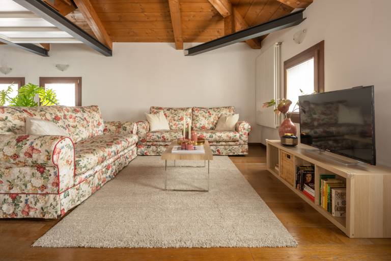 Fully equipped rental apartment with terrace | Next to Rialto Bridge | Pets allowed — photo 4