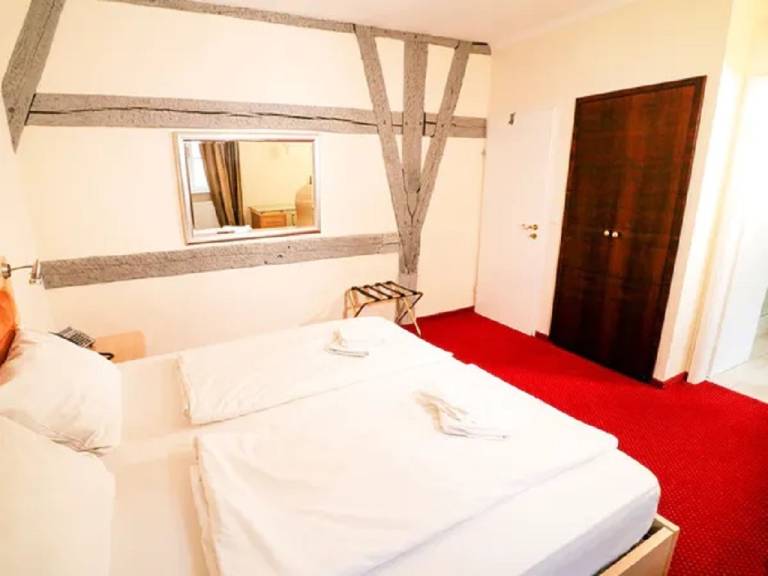 Hotel Rose (Weißenburg) — photo 2