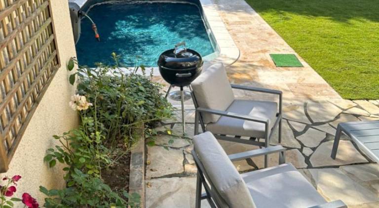 Apartment with pool | Pets allowed — photo 3