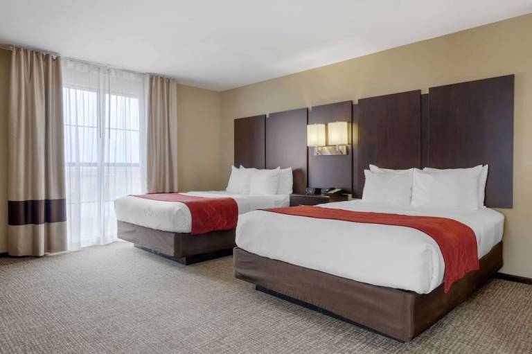 Comfort Suites and Conference Center