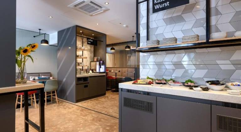 Mercure Munich Schwabing Hotel — photo 4