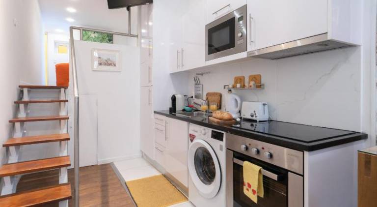 Holiday apartment | Close to São Bento Railway Station | Pets allowed — photo 4