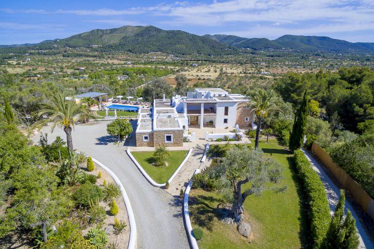 350 m² Villa
