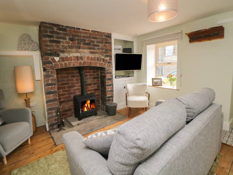 Cottage with garden in Derby