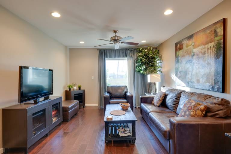Walk to Everything! Pet-Friendly Old Town Condo in Scottsdale, AZ