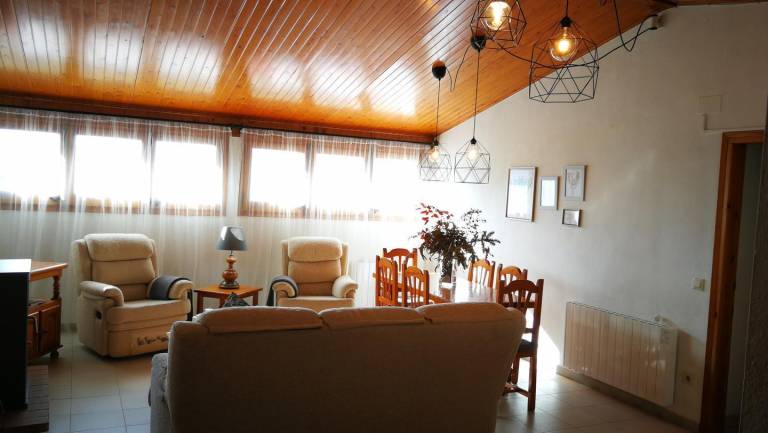 Fully equipped holiday apartment with patio | Pet-friendly — photo 4