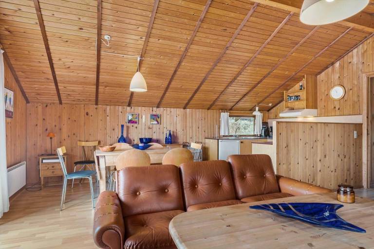 House with grill, terrace & yard | Sea view — photo 5