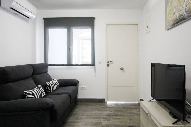 Rental apartment with pool — photo 3