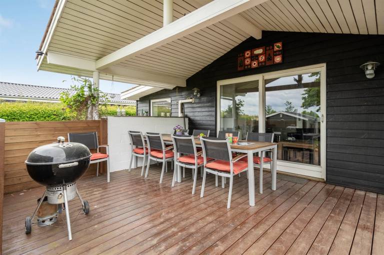 Pleasant house with barbeque, terrace & yard | Pet-friendly — photo 4