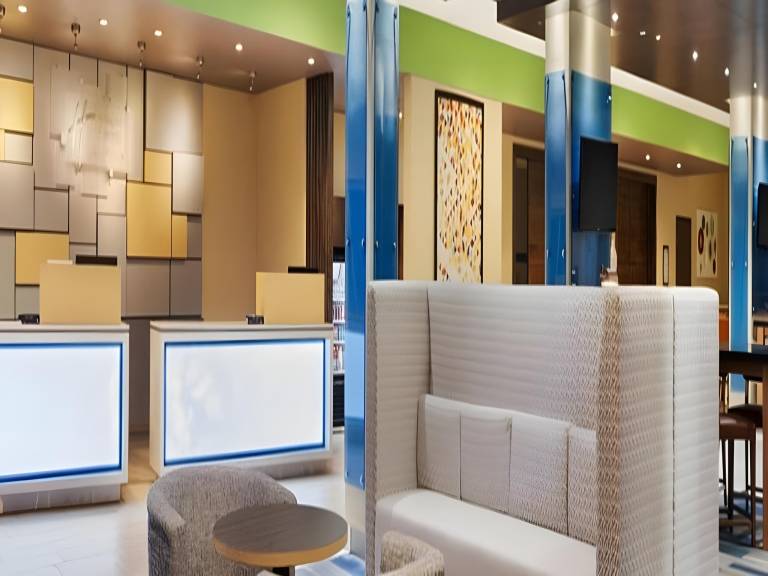 Holiday Inn Express & Suites - Kirksville - University Area By IHG — photo 2