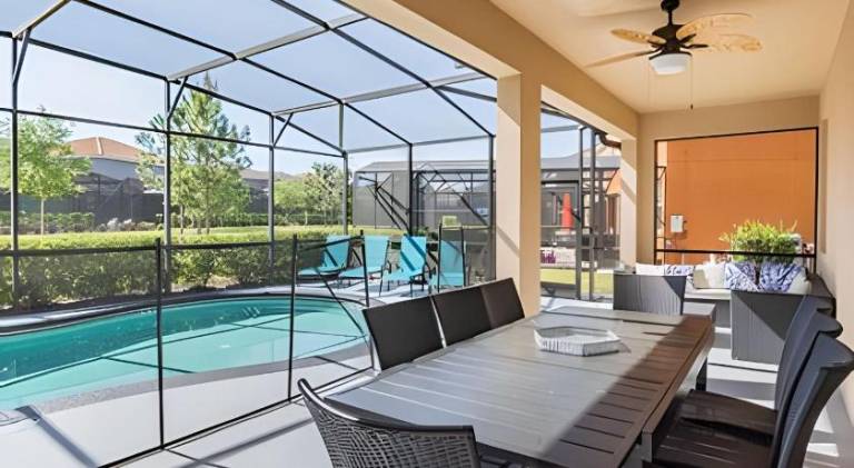 Villa with pool & jacuzzi | Pets are welcome — photo 5