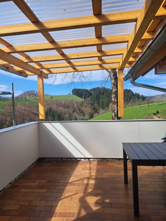 Apartment 'Talblick' with Private Terrace and Wi-Fi in Oppenau