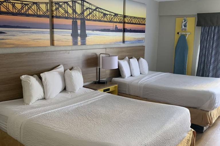 Days Inn by Wyndham Louisville Airport Fair and Expo Center