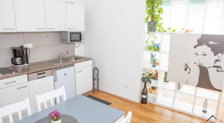 Holiday apartment with 1 room for 6 persons — photo 3