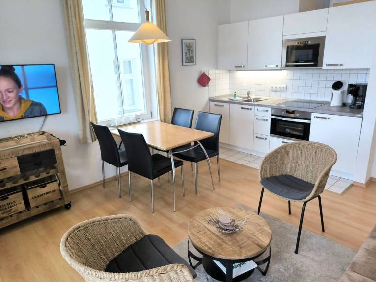 Holiday apartment with 2 rooms for 6 persons — photo 2