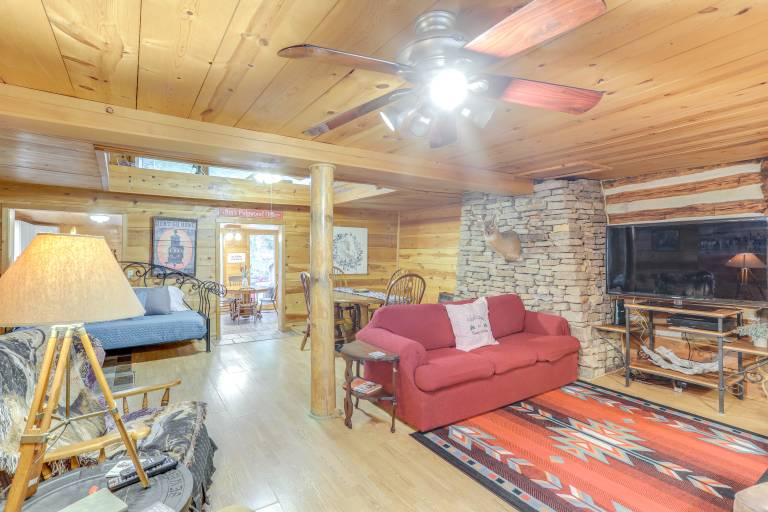 Mountain-View Cabin on Farm: 3 Mi to Town & Shops — photo 5