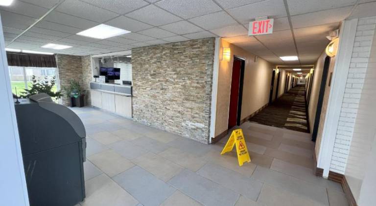 Countryside Suites Kansas City Independence I-70 East Sports Complex Hotel — photo 4
