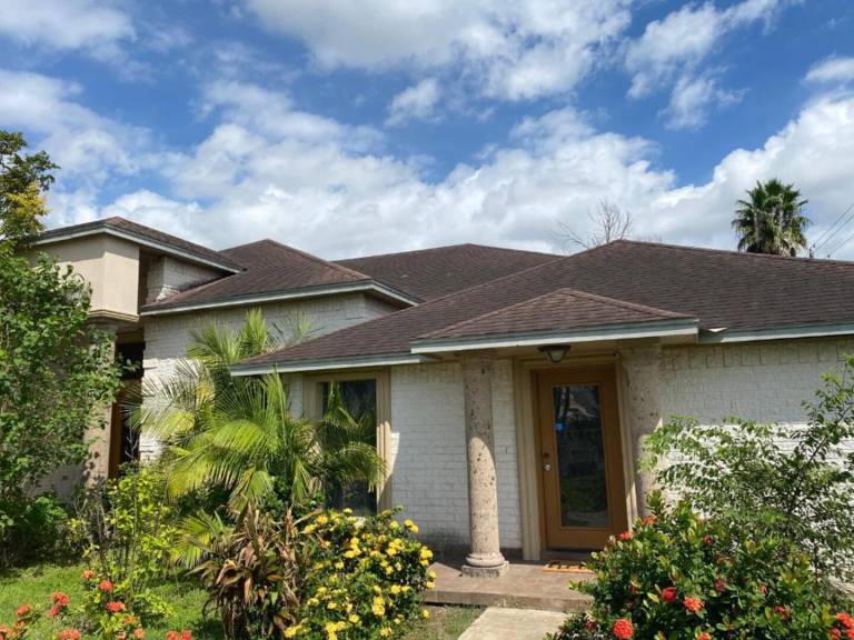 Apartment with garden in Brownsville, TX