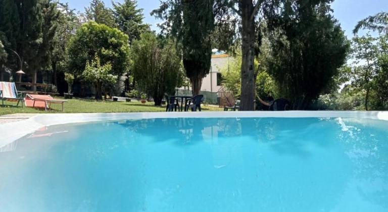 Villa with barbecue, pool & yard | Perfect for remote work | Pets are welcome in Foligno
