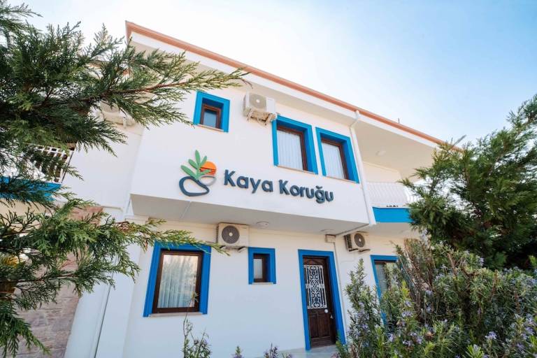 Bed & Breakfast  Ayvalık