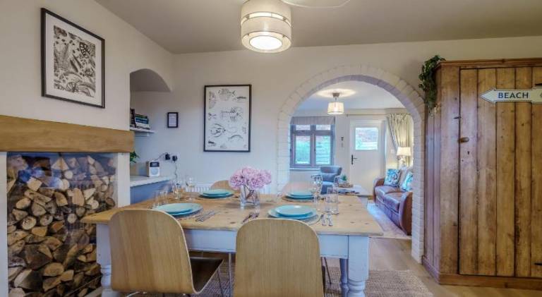 House with 2 rooms for 4 persons — photo 3