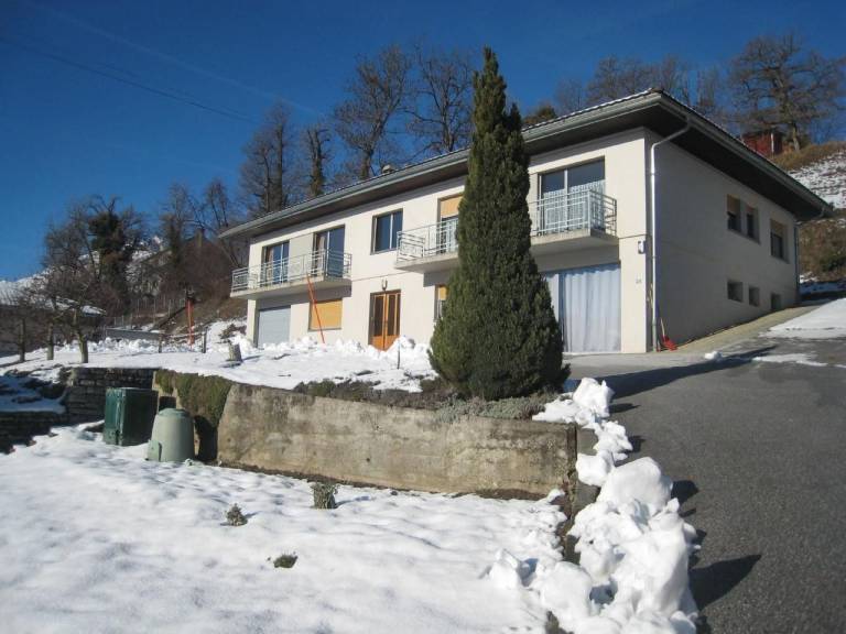Pleasant rental apartment with garden | Mountain view | Pet-friendly — photo 2