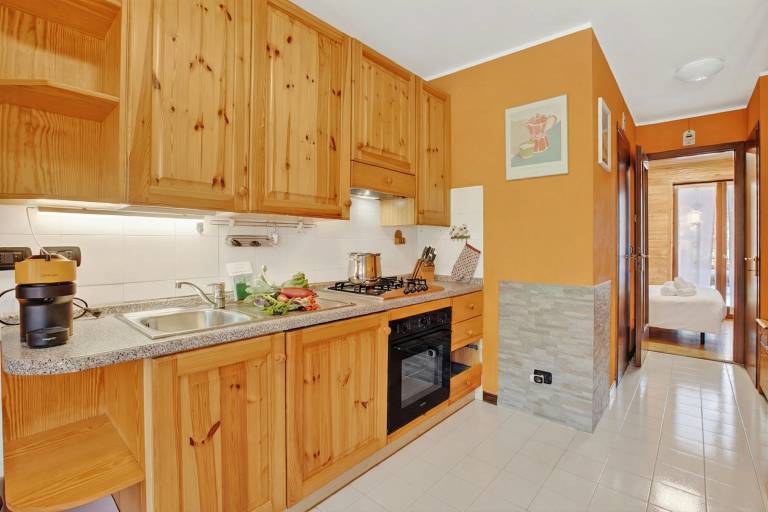 Rental apartment with garden & patio — photo 4