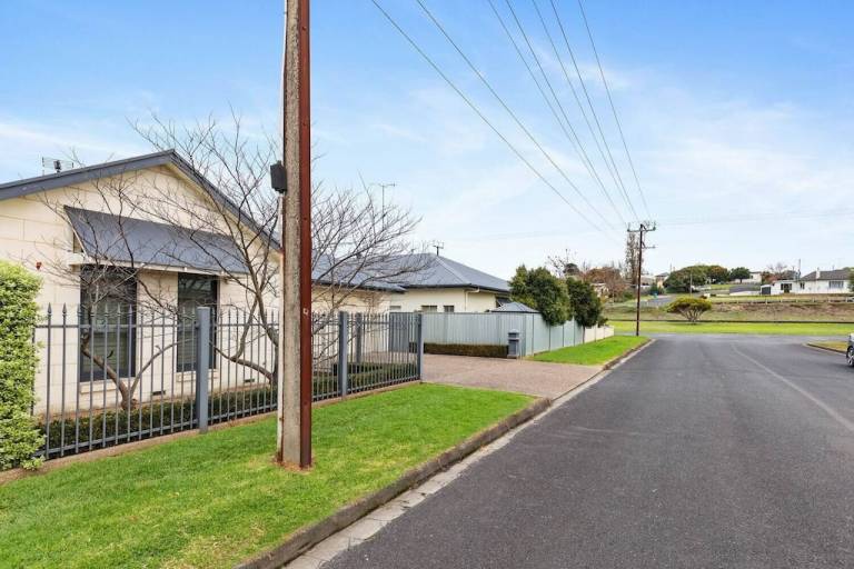 Apartment  City of Mount Gambier