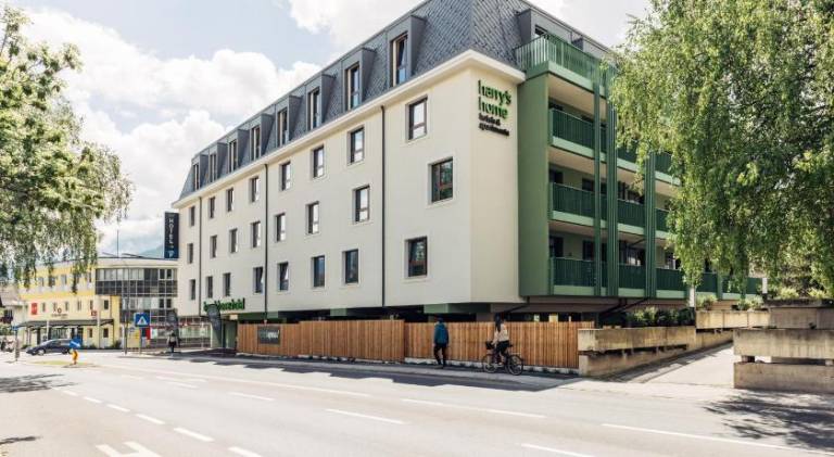 Harry's home Lienz hotel & apartments in Lienz