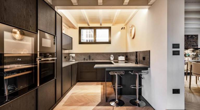 Rental apartment | Close to Two Towers — photo 4