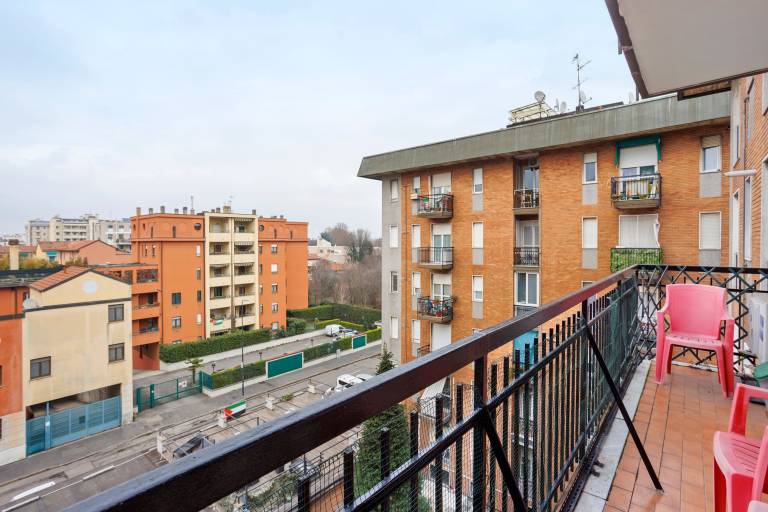 Apartment with fast internet, garden & patio | City view — photo 2
