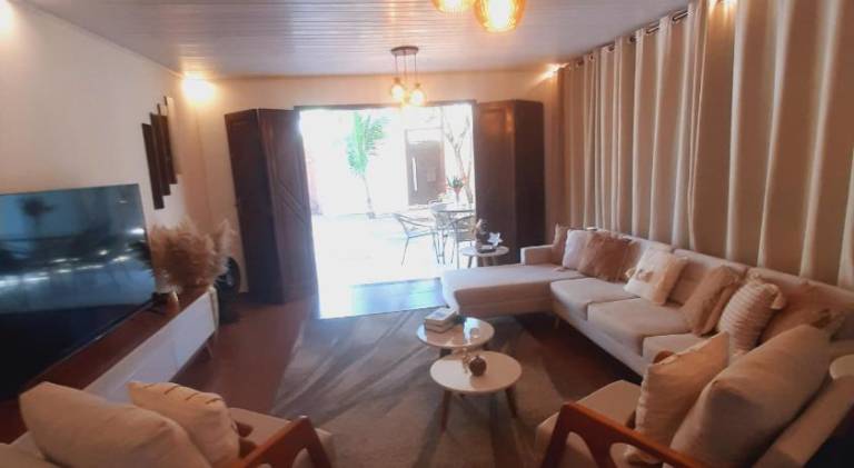 Holiday apartment with jacuzzi & pool — photo 2