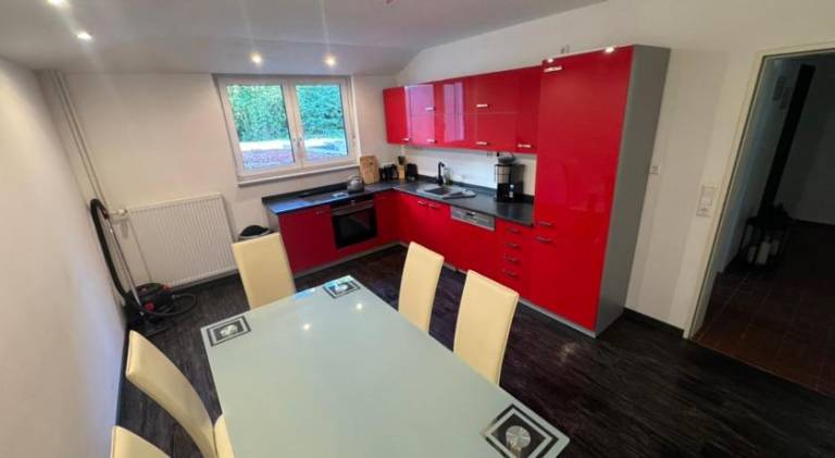 Park Villa Ferienwohnung mit Pool, Jacuzzi und 3 Schlafzimmer — photo 4